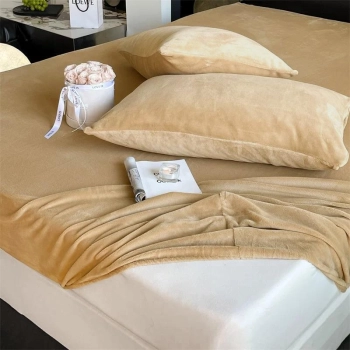 Prześcieradło na gumkę 160x200 / 25cm polarowe miś BEŻOWE