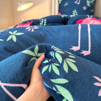 Pościel polarowa 200x220 zimowa z prześcieradłem na gumkę PP568