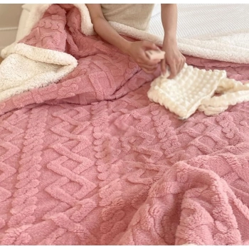 Koc Różowy 160x200 Sweterek Baranek dwustronny Sherpa – wyjątkowo miękki i przytulny