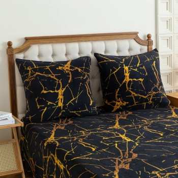 Pościel polarowa 160x200 zimowa marmurkowa czarno zlota PP574